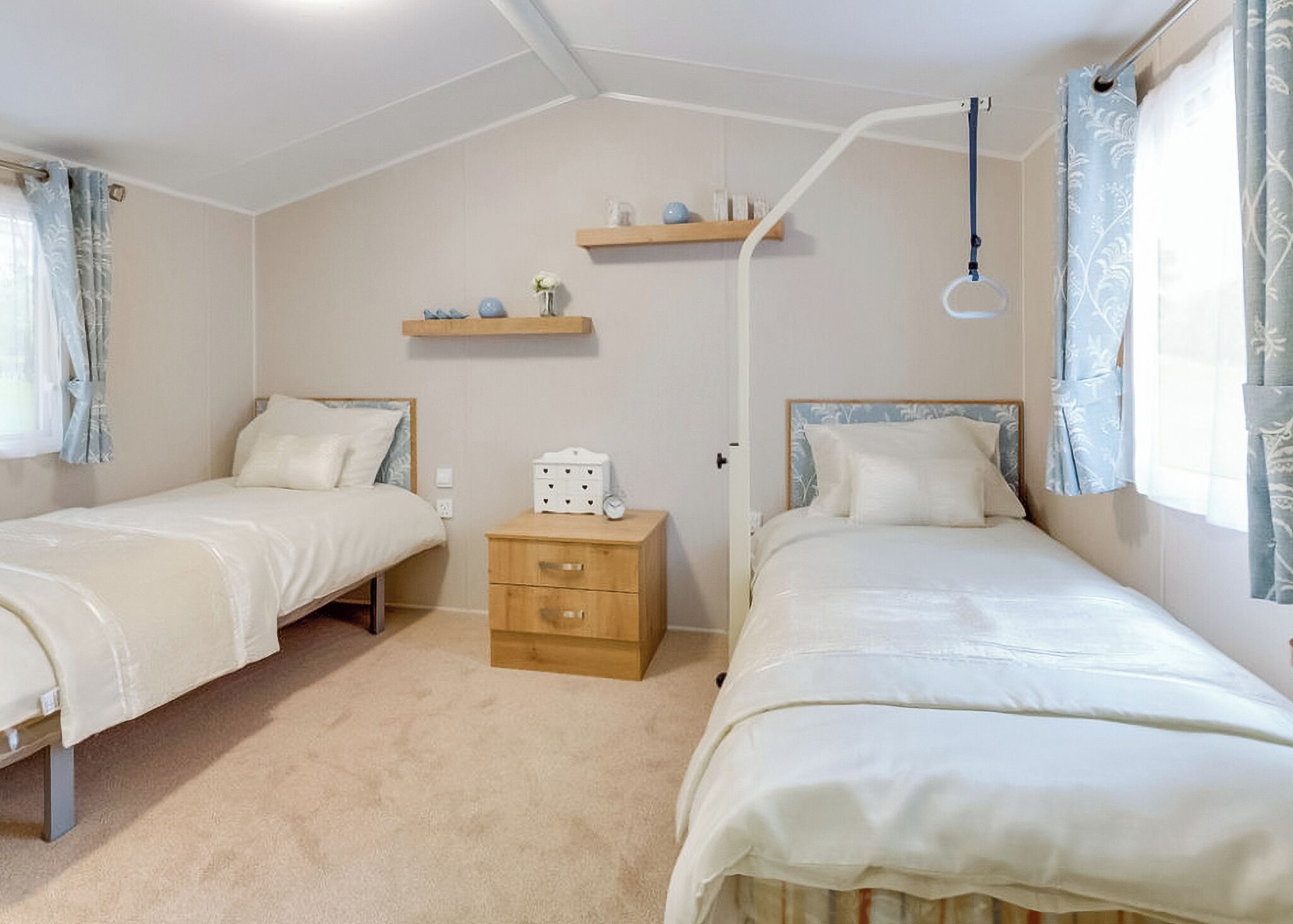 2 bedrooms
