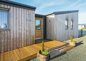 Exterior detail - 2 bedroom accommodation in Castle Pren, Llandrindod Wells (Castle Pren, Llandrindod Wells)