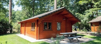 Detached chalet with 2 bedrooms and 1 bathroom
