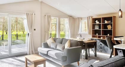 2 bedroom accommodation in Pershore