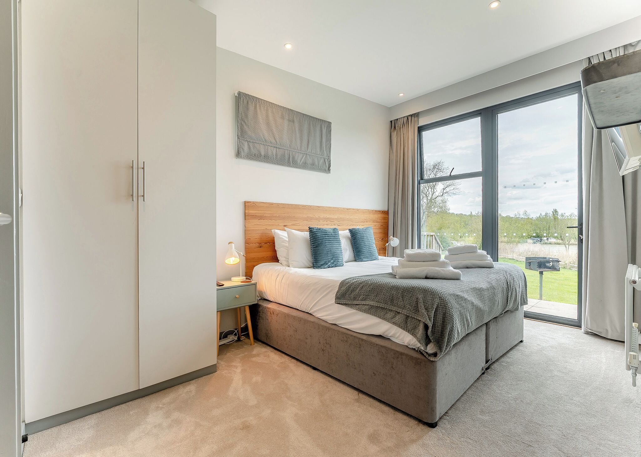 2 bedrooms, WiFi (free)