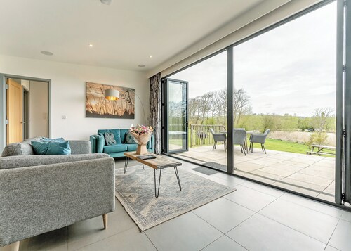 1 bedroom accommodation in Lewes