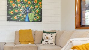 TV, fireplace, offices - Byadbo on Sunset Ridge (Coomba Park)
