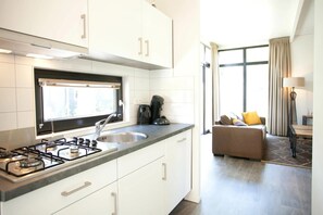 Fridge, microwave, dishwasher