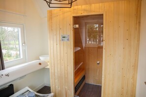 Spa - Bungalow with 2 bedrooms and a terrace (Otterlo)