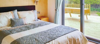 2 bedroom accommodation in Castle Pren, Llandrindod Wells