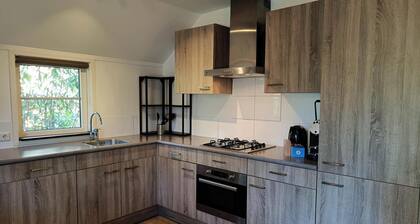 Bungalow with 4 bedrooms and a terrace