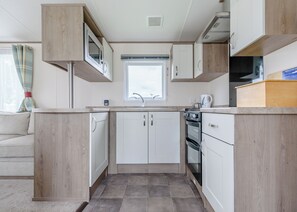 Kühlschrank, Ofen, Herdplatte, Toaster