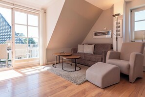 Fernseher, Stereoanlage