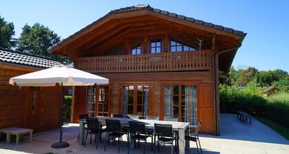 Chalet avec 5 chambres Ă coucher et 2 salles de bains