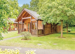 Exterior - Cobbett Traditional Premier (Tilford, Farnham)