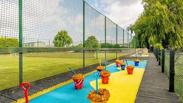 Enceinte de lâhĂ©bergement