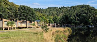 Chalet mit 2 Schlafzimmern und Terrasse