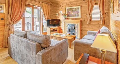 Sturt Watersedge Lodge