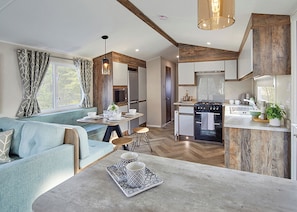 Fridge, oven, stovetop, toaster