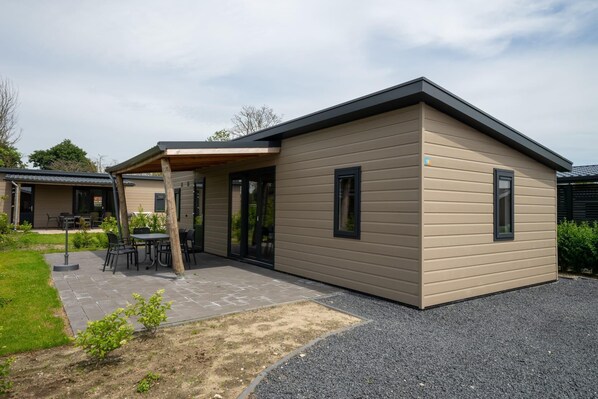 Exterior - Chalet with 3 bedrooms and dishwasher (Bovenkarspel)