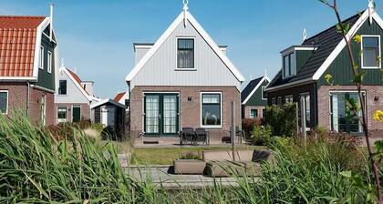 Bungalow with 2 bedrooms and 2 bathrooms