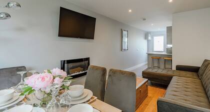 Shakespeare First Floor Apartment