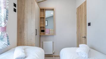 4 bedrooms, free WiFi