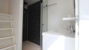 Bathroom - Chalet with 2 bedrooms and a terrace (Halfweg)