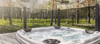 2 bedroom accommodation in Pershore