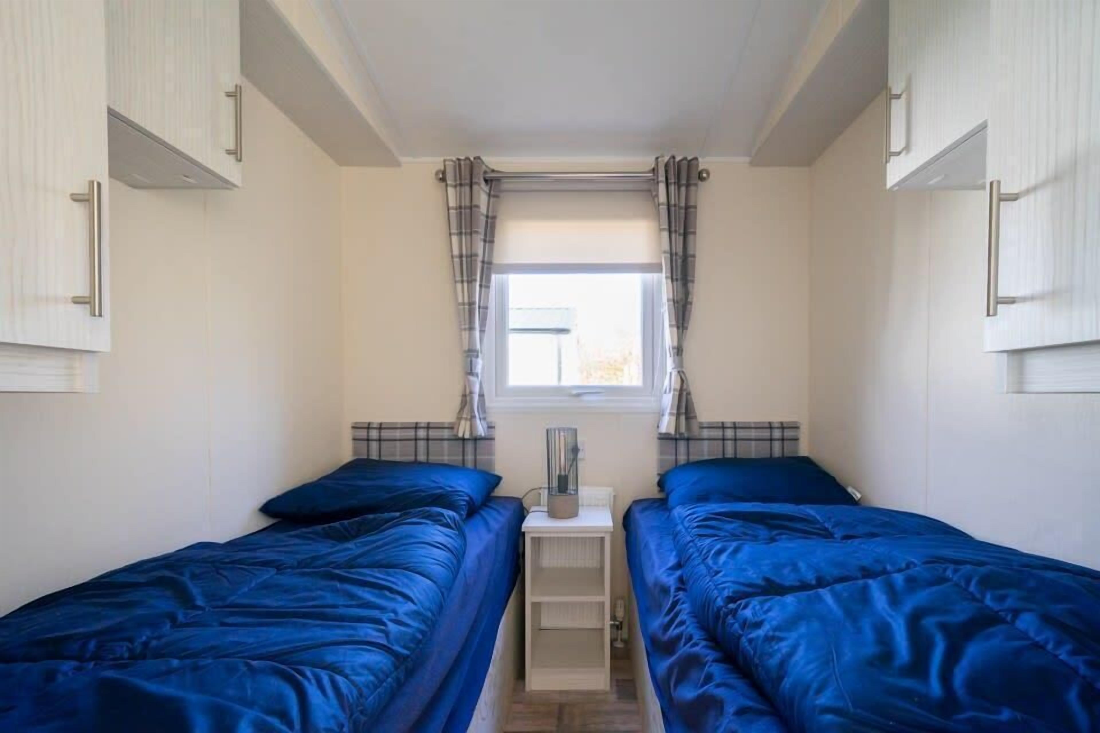 2 makuuhuonetta, Wi-Fi