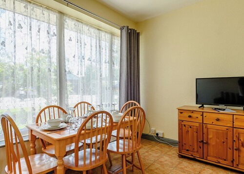 Tennyson First Floor Apartment
