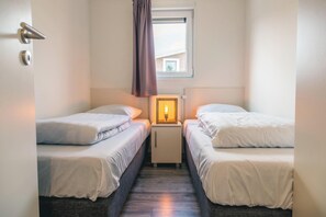 4 bedrooms, WiFi
