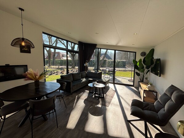 Fireplace - Pavilion Maximaal 4 (Kaatsheuvel)