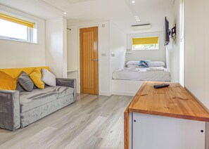 1 bedroom - 1 bedroom accommodation in Hoddesdon (Hoddesdon)