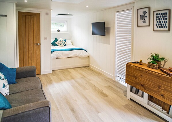 1 bedroom, internet