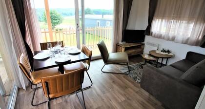 Chalet with 2 bedrooms and a terrace