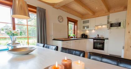 Chalet with 6 bedrooms and 2 parking spaces