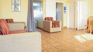Interior - Tennyson First Floor Apartment (Pet) (Roman Bank, Skegness)