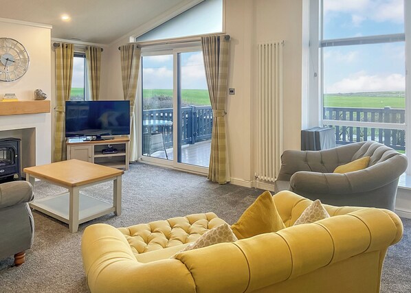 Living area - 2 bedroom accommodation in Glenluce, Newton Stewart (Glenluce, Newton Stewart)