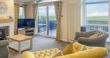 2 bedroom accommodation in Glenluce, Newton Stewart