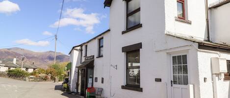 Cottage | Bahagian luar