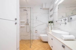 Badewanne, Shampoo