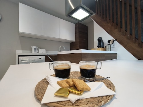 Charmante maisonnette avec extérieur et parking