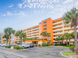 Exterior - Surf Dweller #605 by Southern Vacation Rentals (Fort Walton Beach)