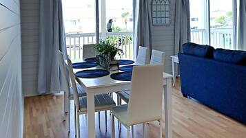 Condo, Multiple Beds, Balcony | Dining