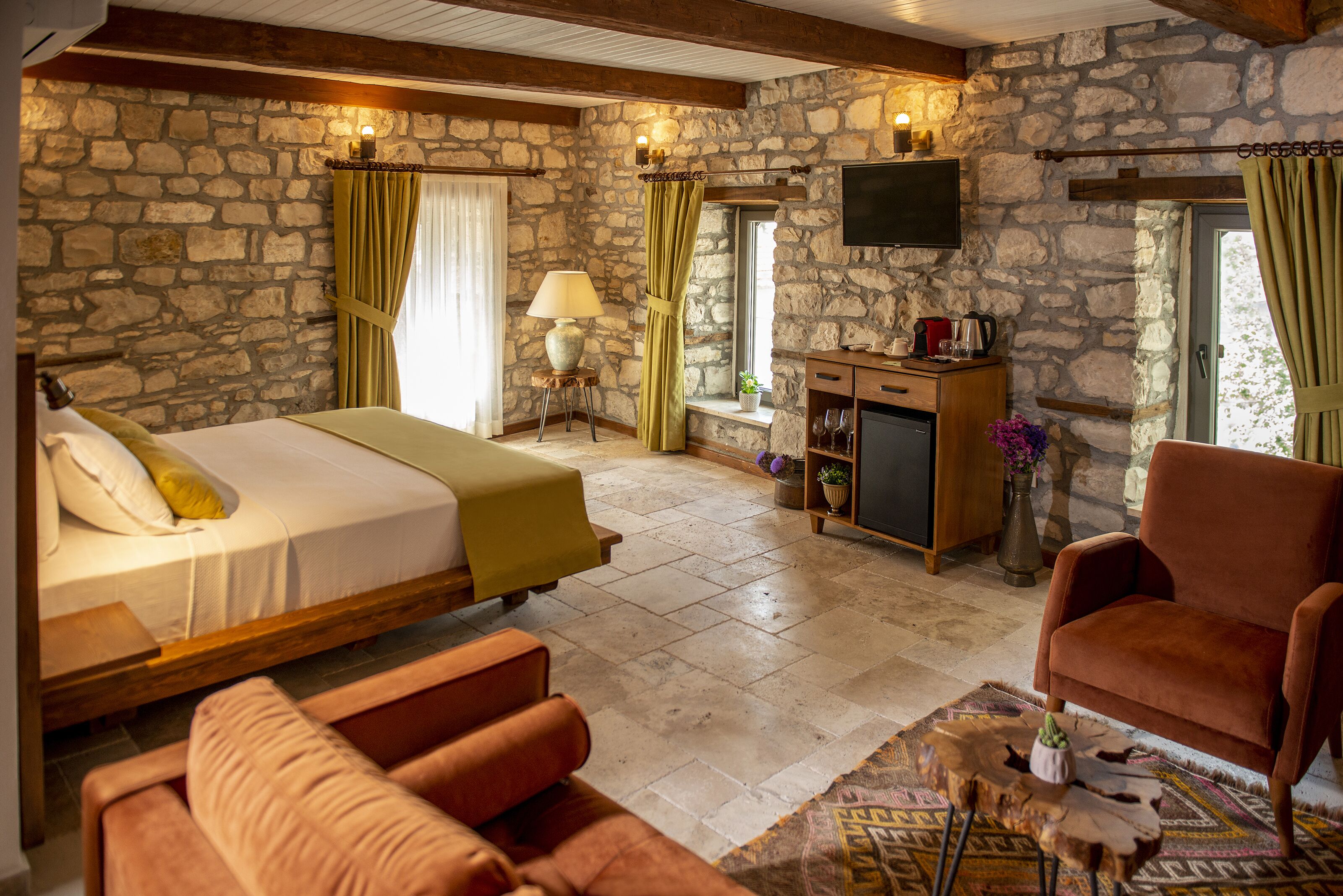 Deluxe-Studio | Minibar (mit einigen kostenlosen Artikeln), individuell eingerichtet