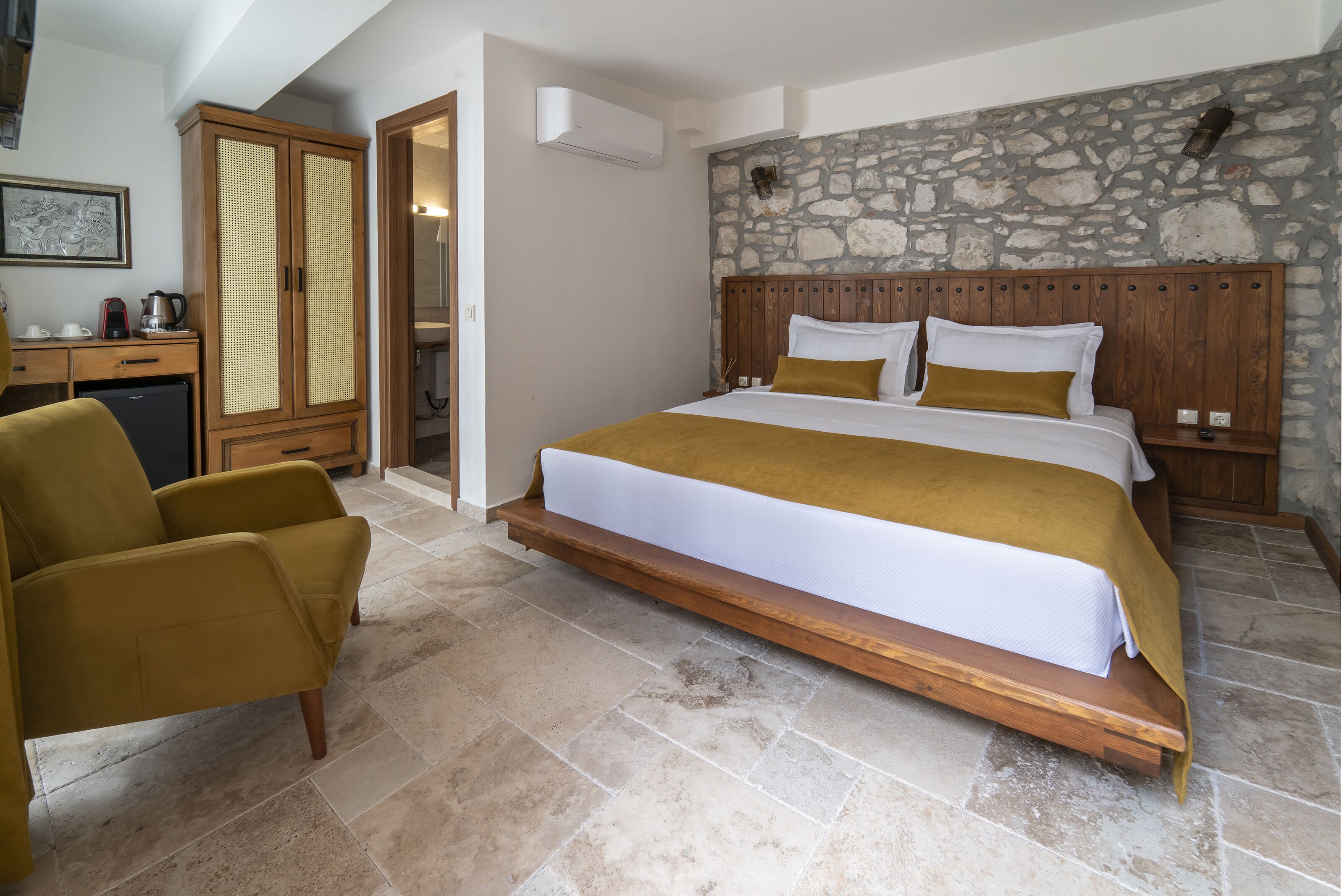 Comfort-Zimmer | Minibar (mit einigen kostenlosen Artikeln), individuell eingerichtet