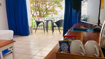 1 bedroom, in-room safe, iron/ironing board, WiFi (free)