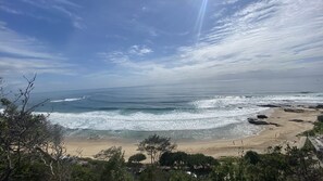 Beach nearby - Bluebell - Walking distance to the beach, suitable for large families, and within minutes drive to a (Nambucca Heads)
