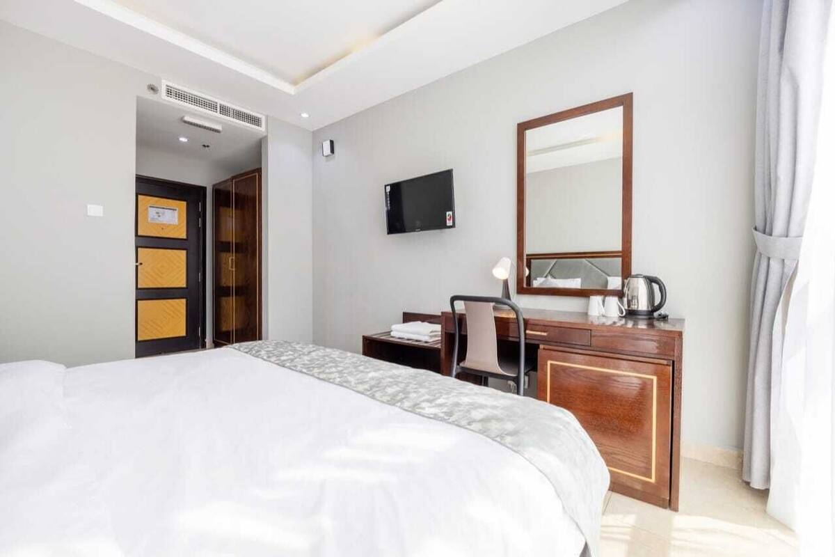 Desk, iron/ironing board (on request), WiFi (free), bed sheets