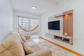 公寓 | 起居区 | 32-英寸智能电视（配备数码频道）