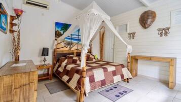 10 bedrooms, in-room safe, iron/ironing board, travel crib