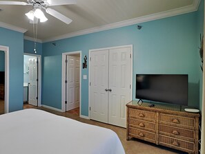 Condo, Multiple Beds, Balcony
