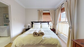 2 bedrooms